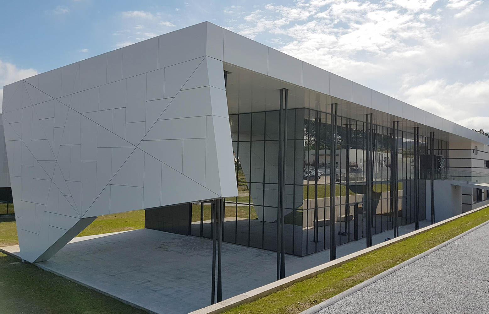 P ARCOZEL01 - INSTITUTO POLITÉCNICO DO CÁVADO E DO AVE-2